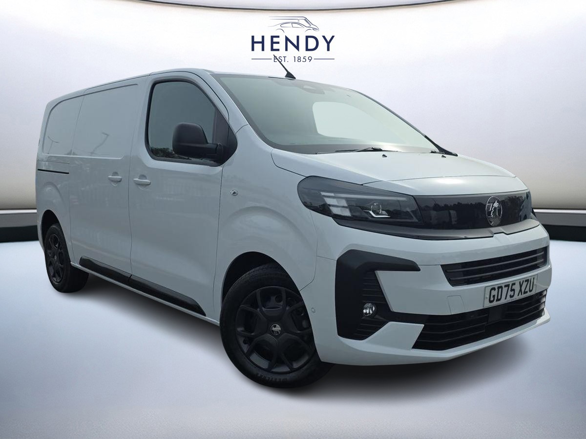 Main listing image - Vauxhall Vivaro