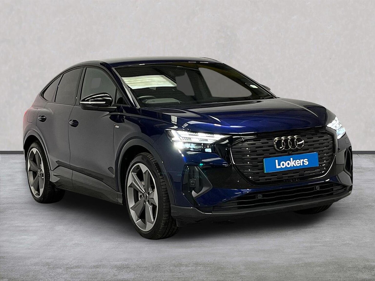 Main listing image - Audi Q4