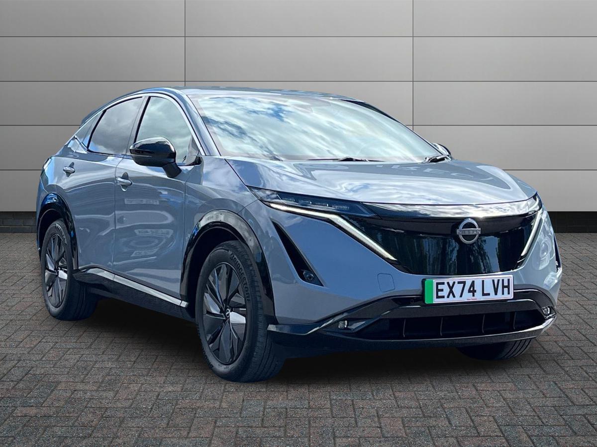 Main listing image - Nissan Ariya