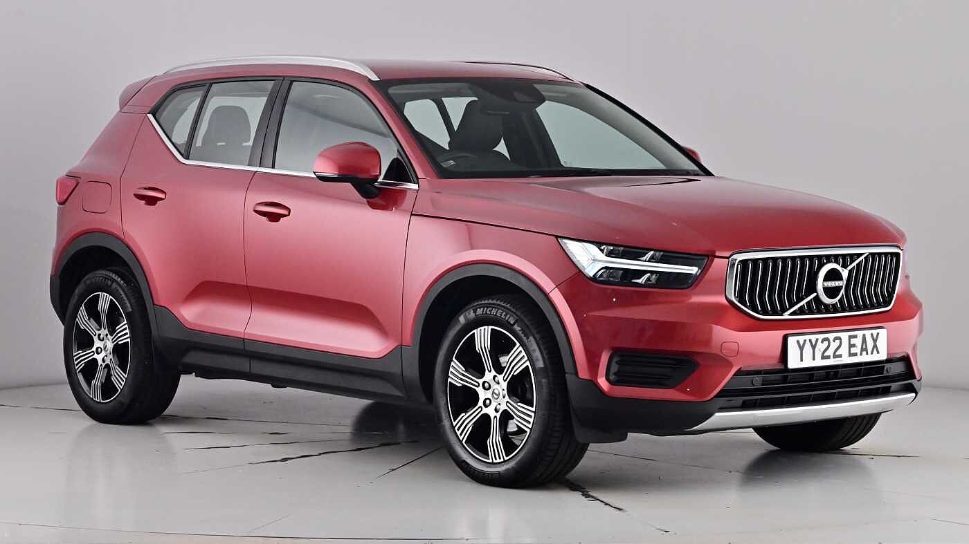 Main listing image - Volvo XC40
