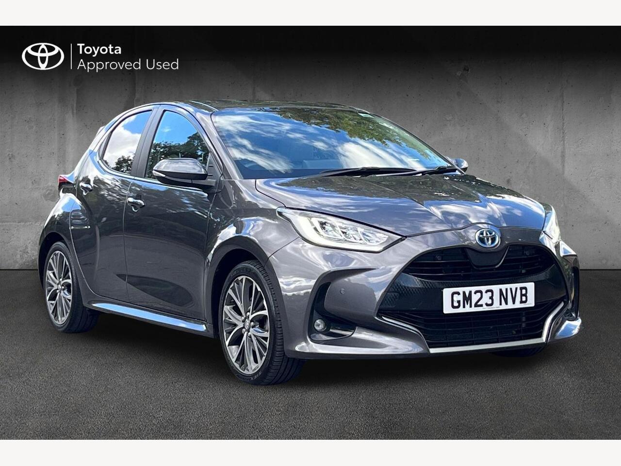 Main listing image - Toyota Yaris
