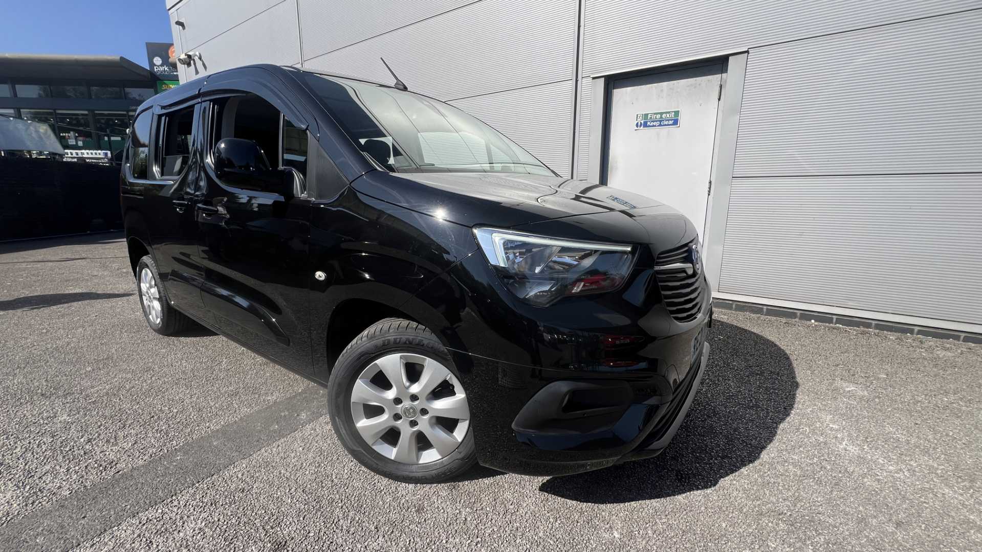 Main listing image - Vauxhall Combo Life