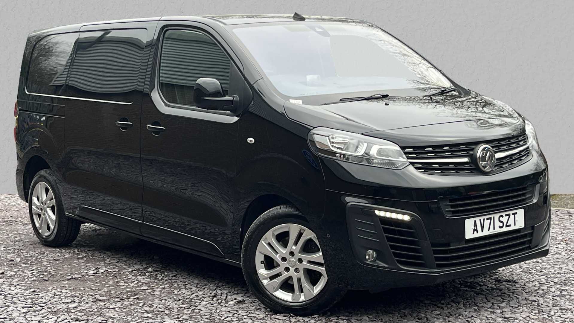 Main listing image - Vauxhall Vivaro