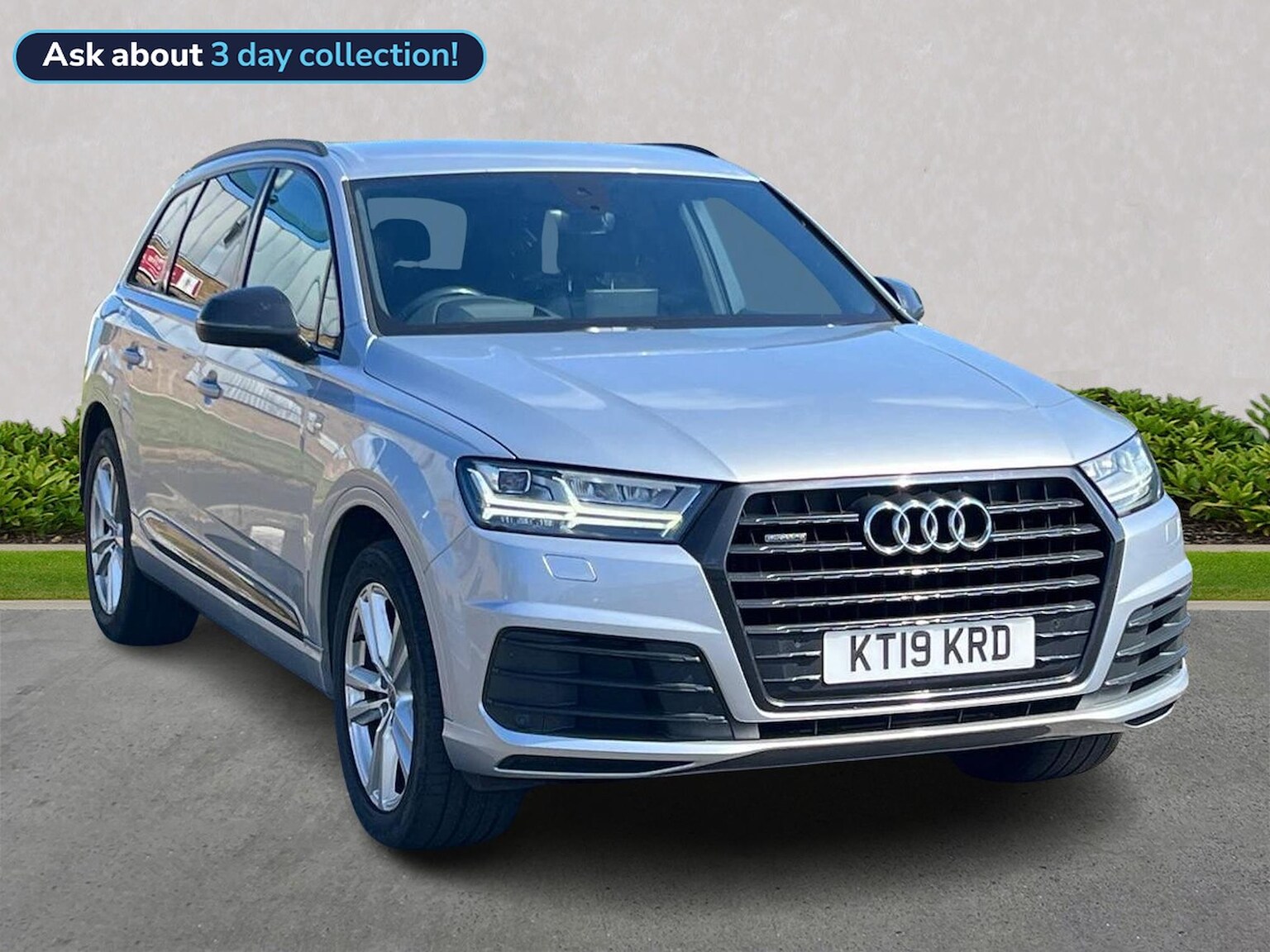 Main listing image - Audi Q7