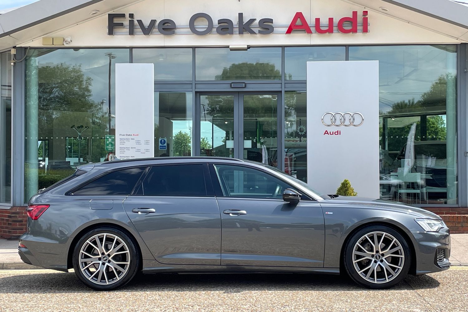 Main listing image - Audi A6 Avant
