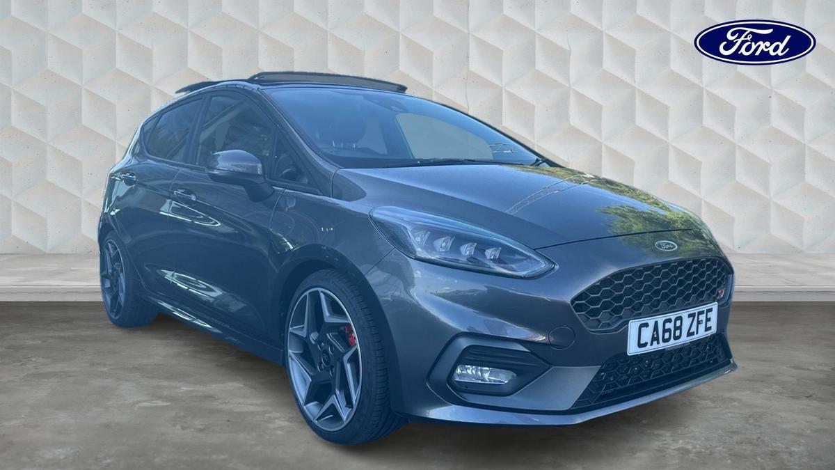 Main listing image - Ford Fiesta ST