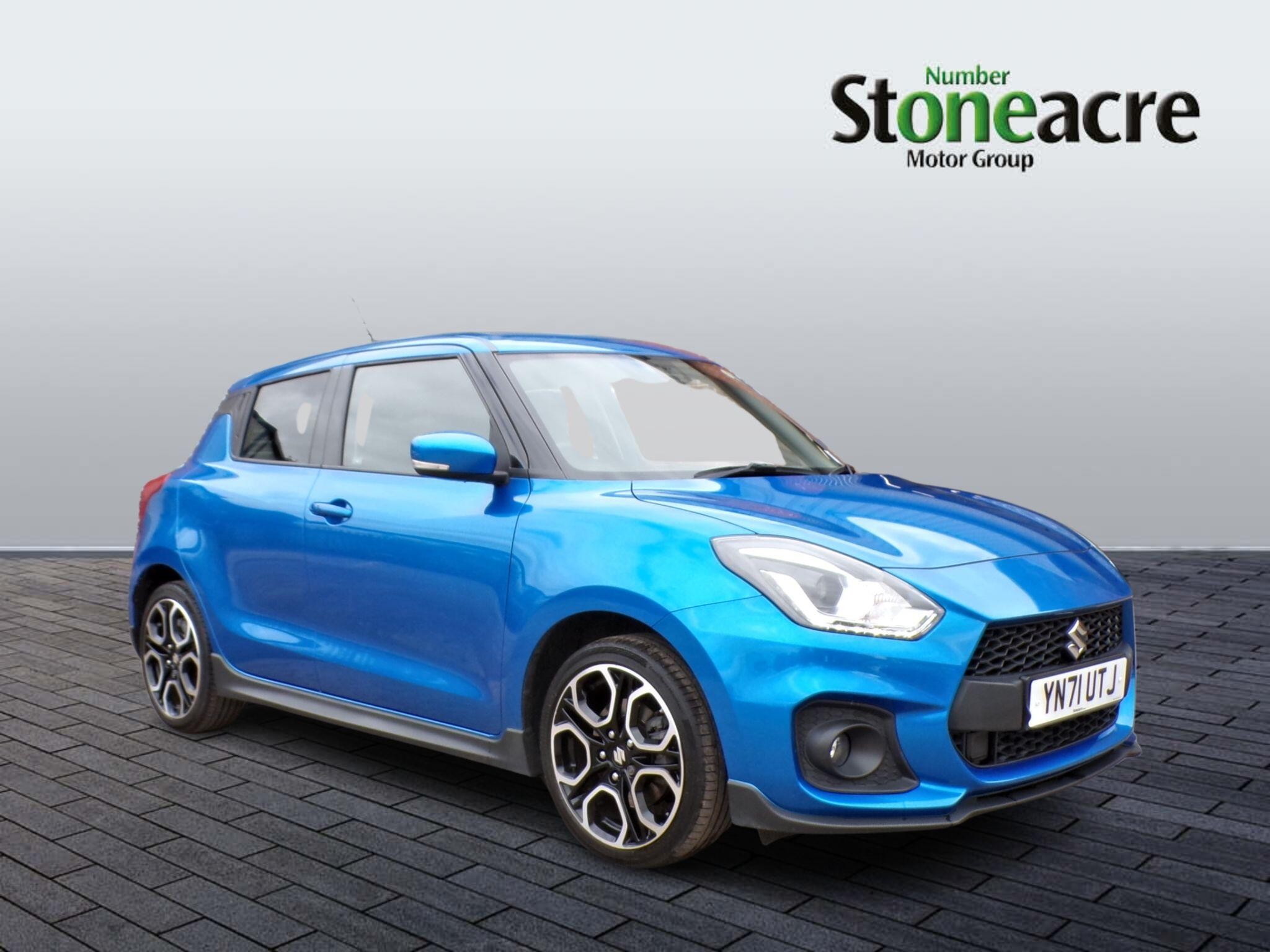 Main listing image - Suzuki Swift Sport