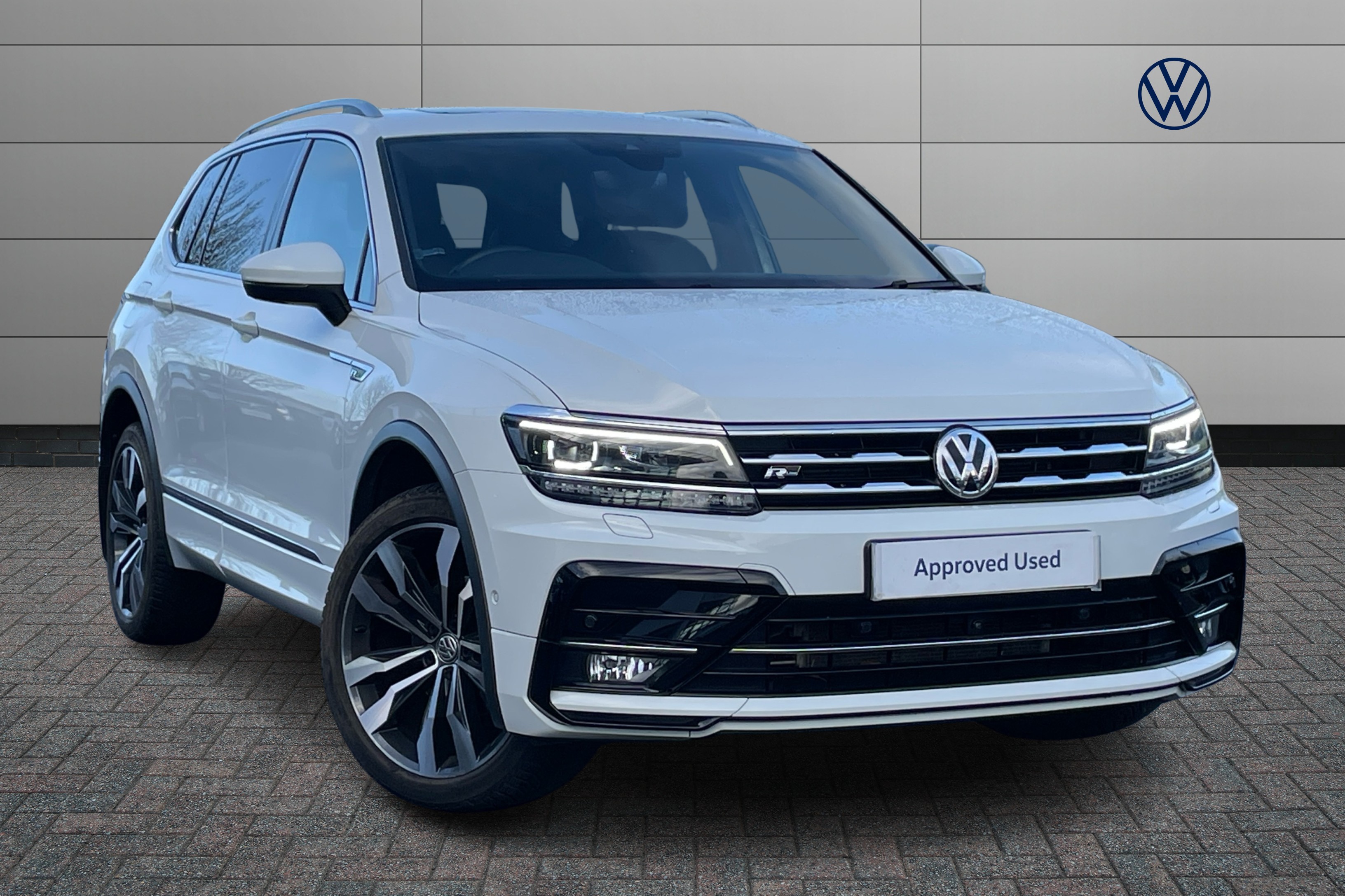 Main listing image - Volkswagen Tiguan Allspace