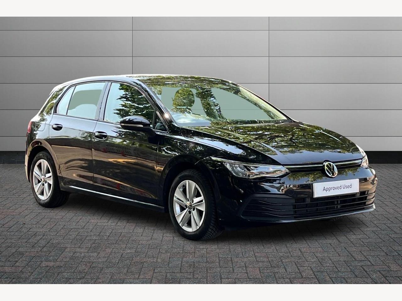 Main listing image - Volkswagen Golf
