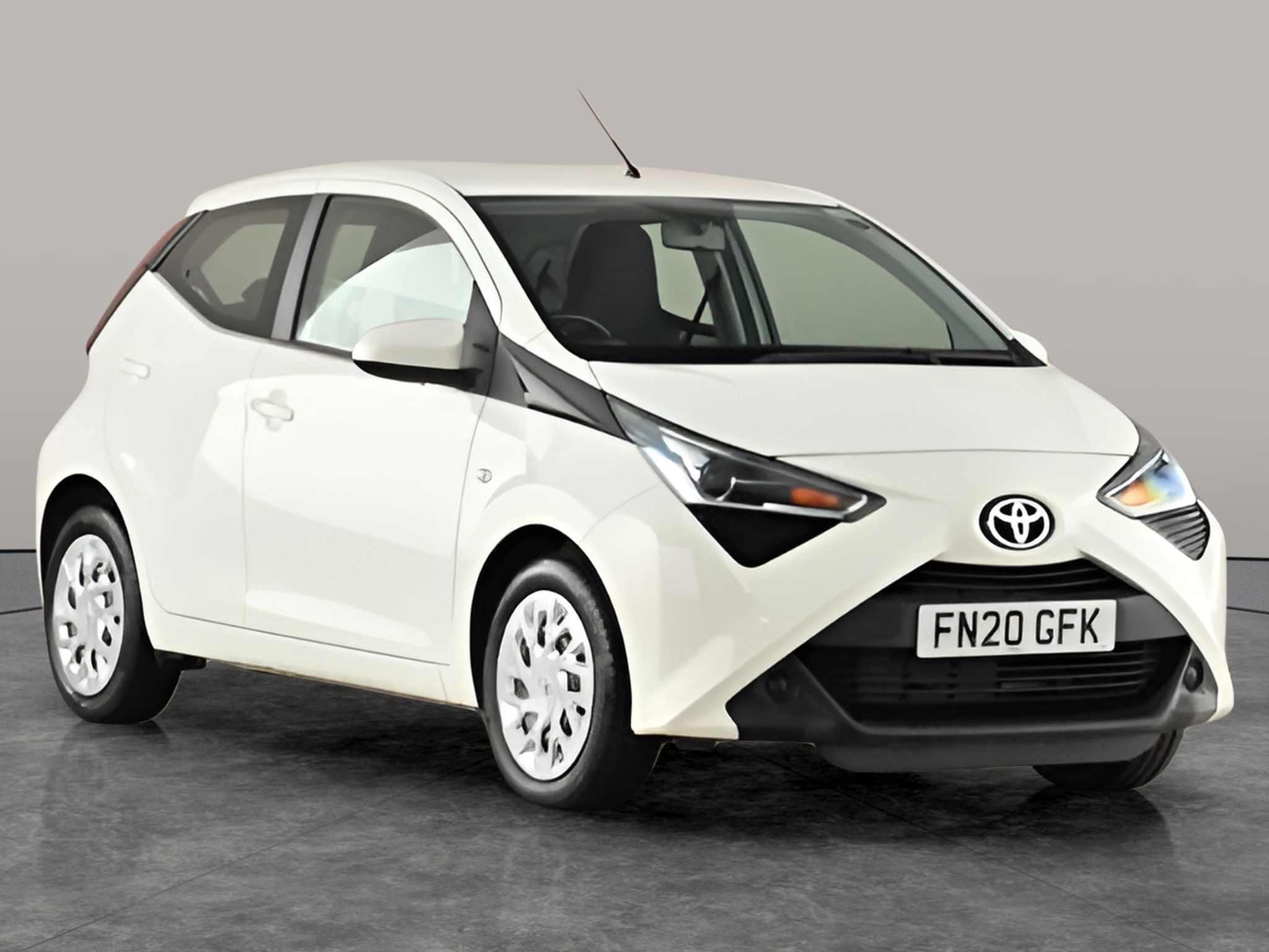 Main listing image - Toyota Aygo