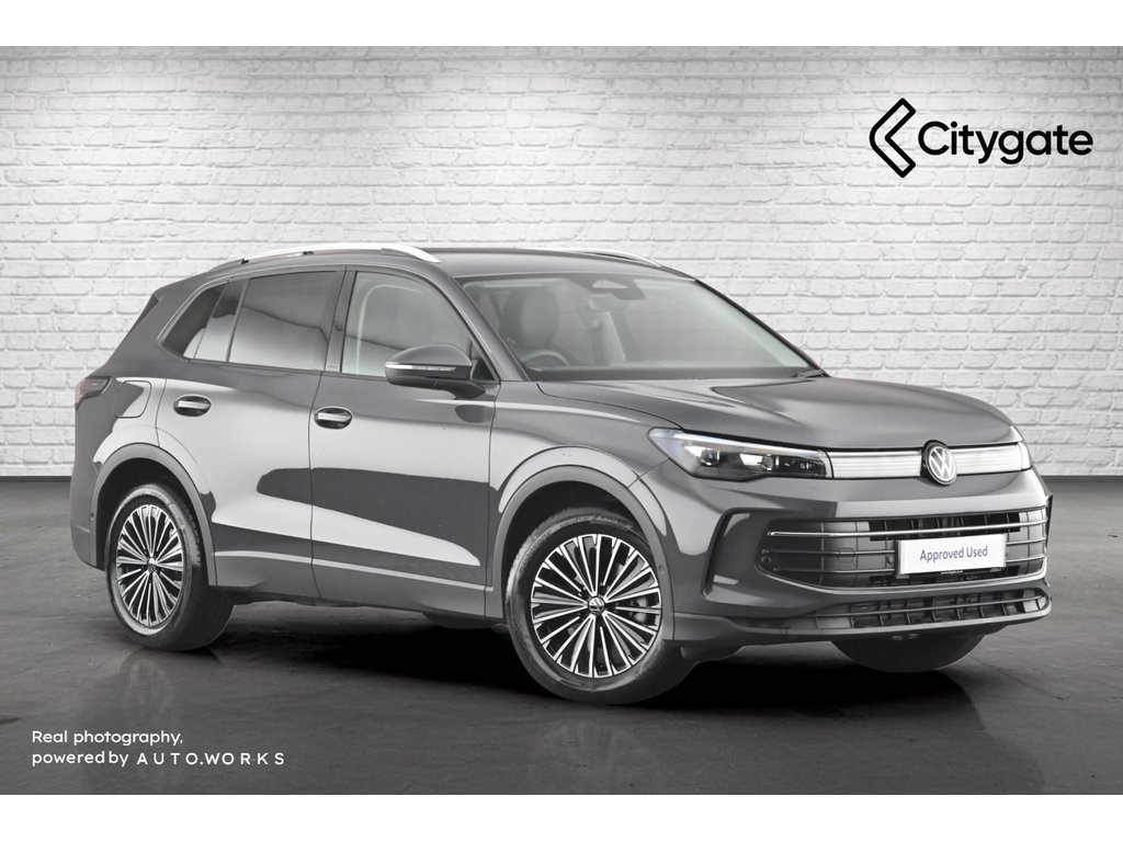 Main listing image - Volkswagen Tiguan