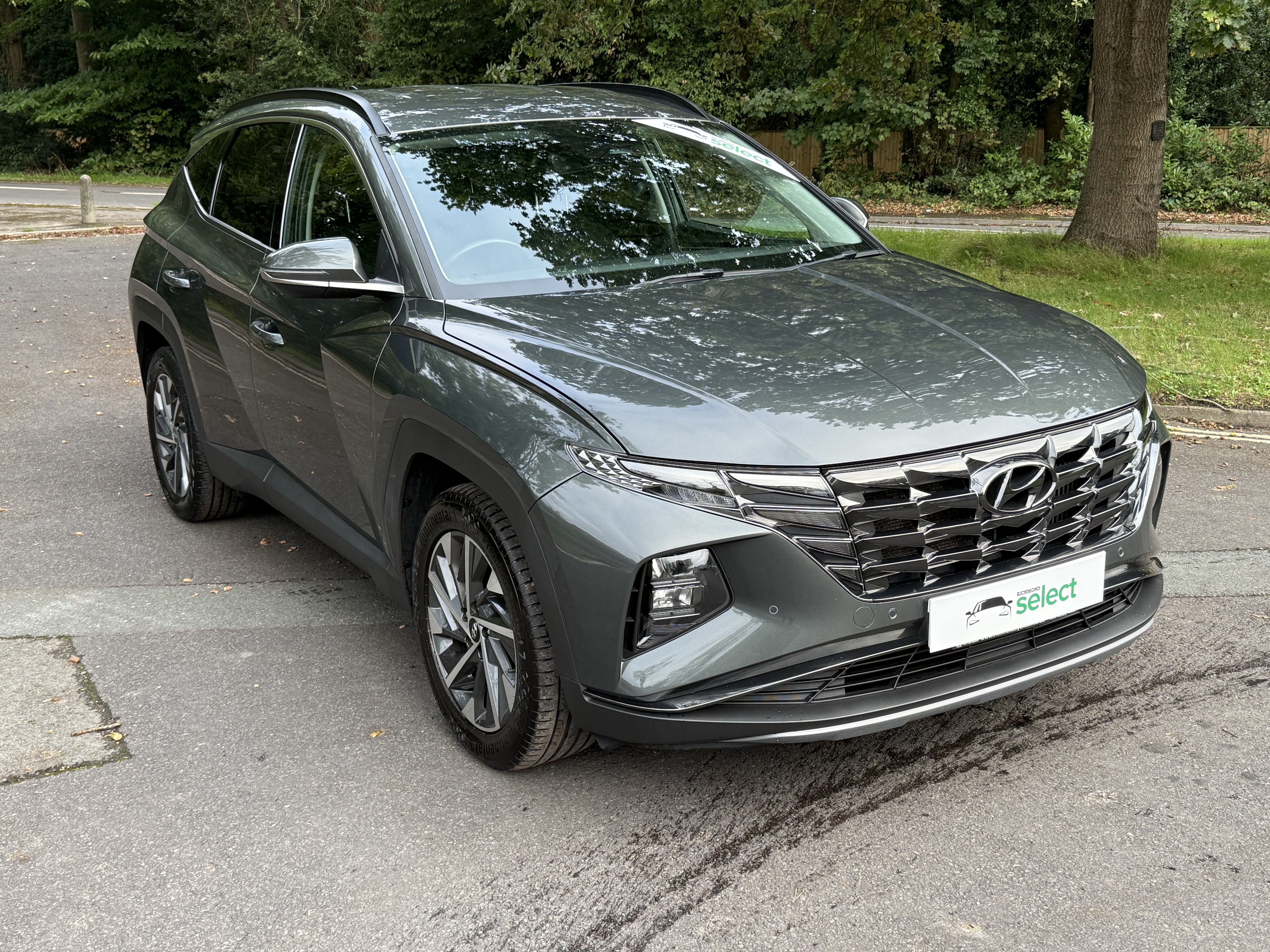 Main listing image - Hyundai Tucson
