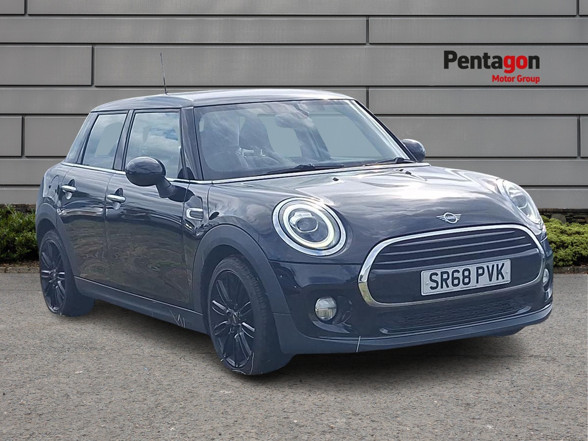 Main listing image - MINI Hatchback