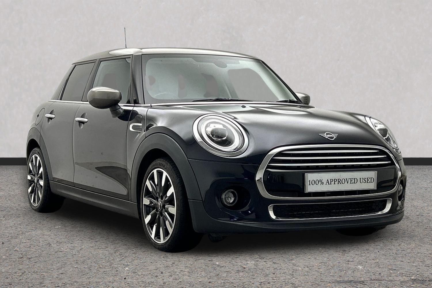 Main listing image - MINI Hatchback