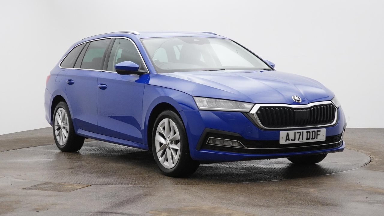 Main listing image - Skoda Octavia Estate