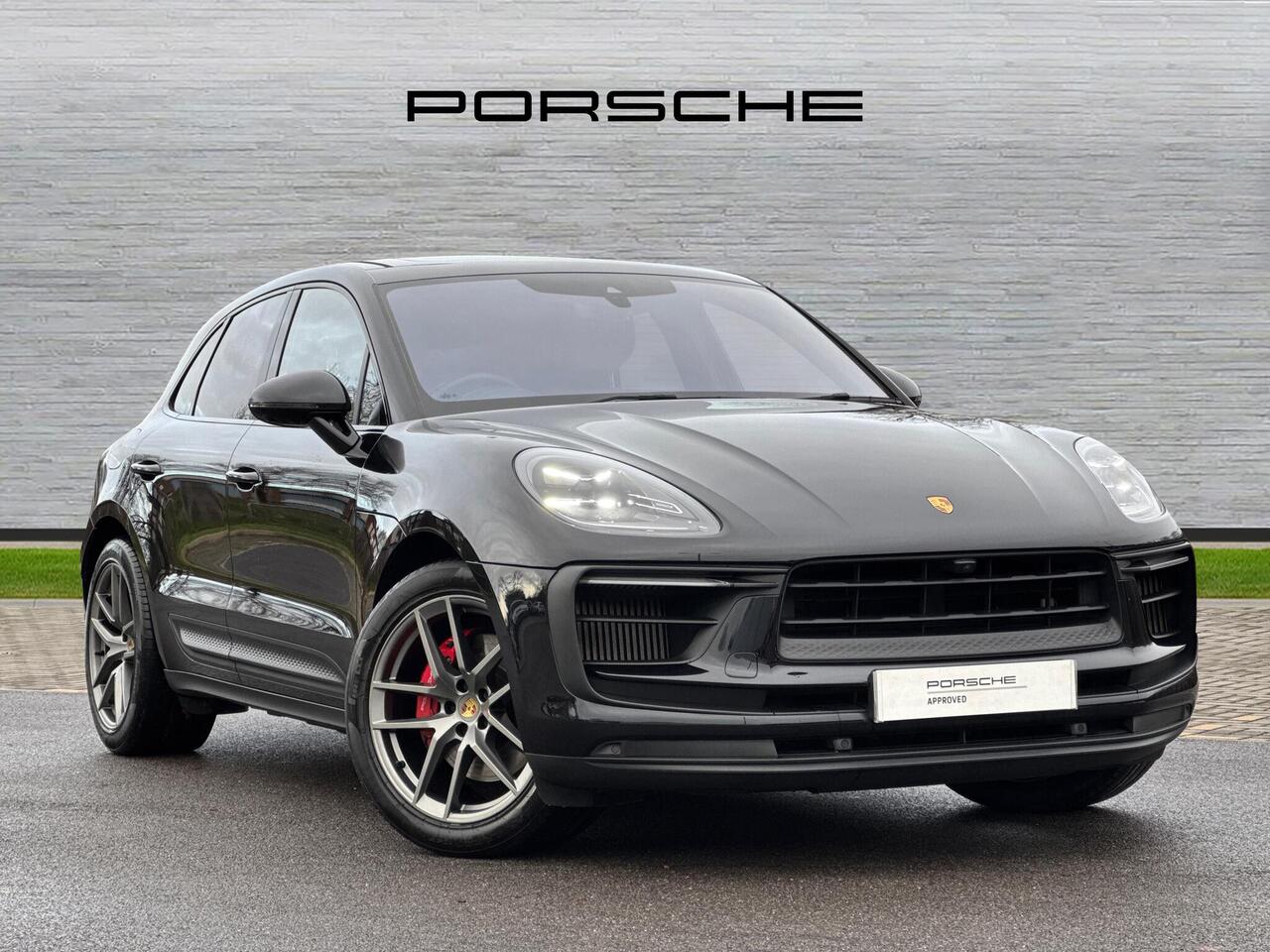 Main listing image - Porsche Macan