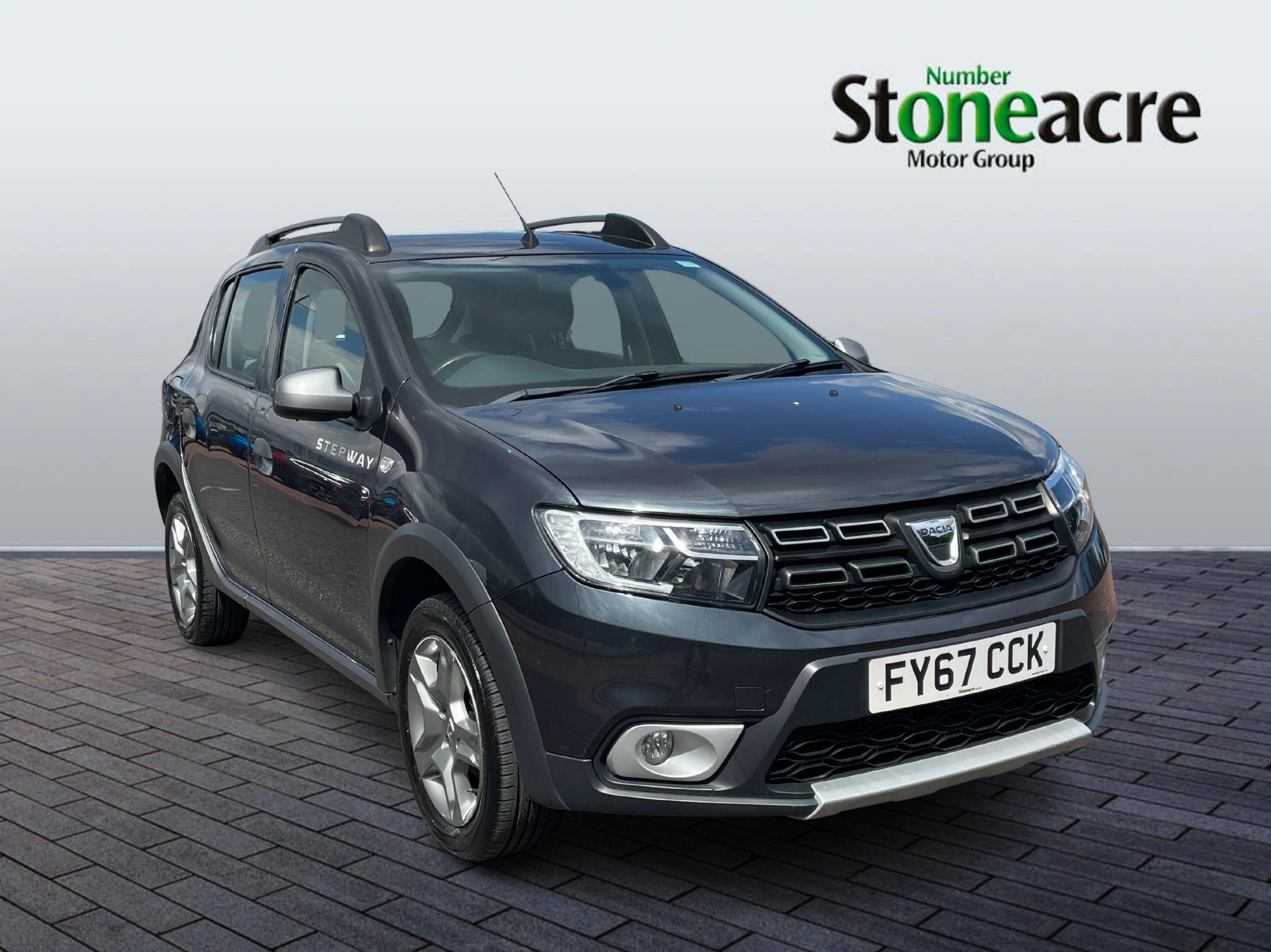 Main listing image - Dacia Sandero Stepway