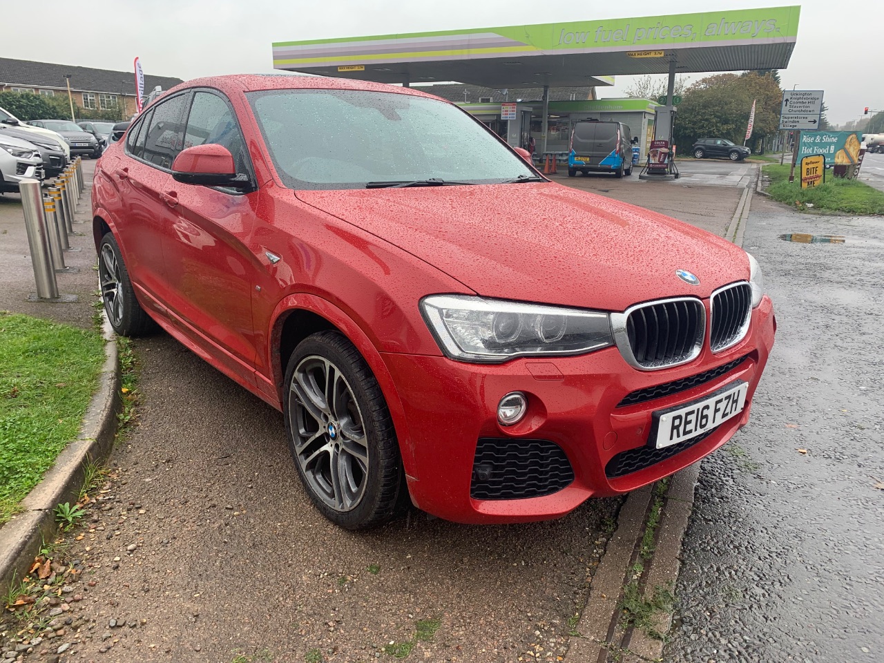 Main listing image - BMW X4