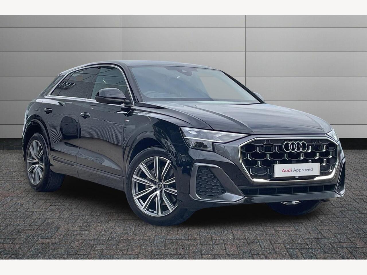 Main listing image - Audi Q8