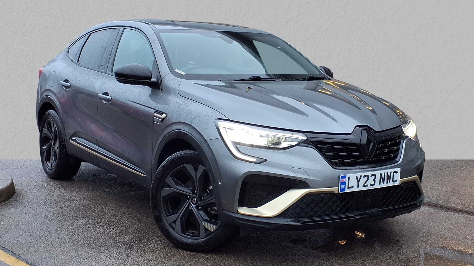 Main listing image - Renault Arkana