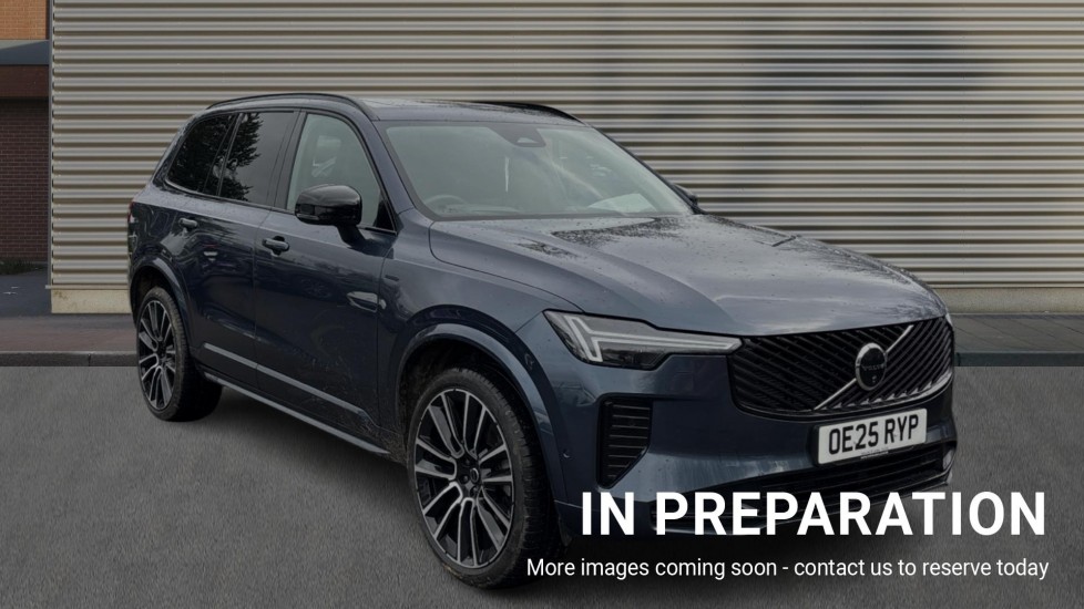 Main listing image - Volvo XC90