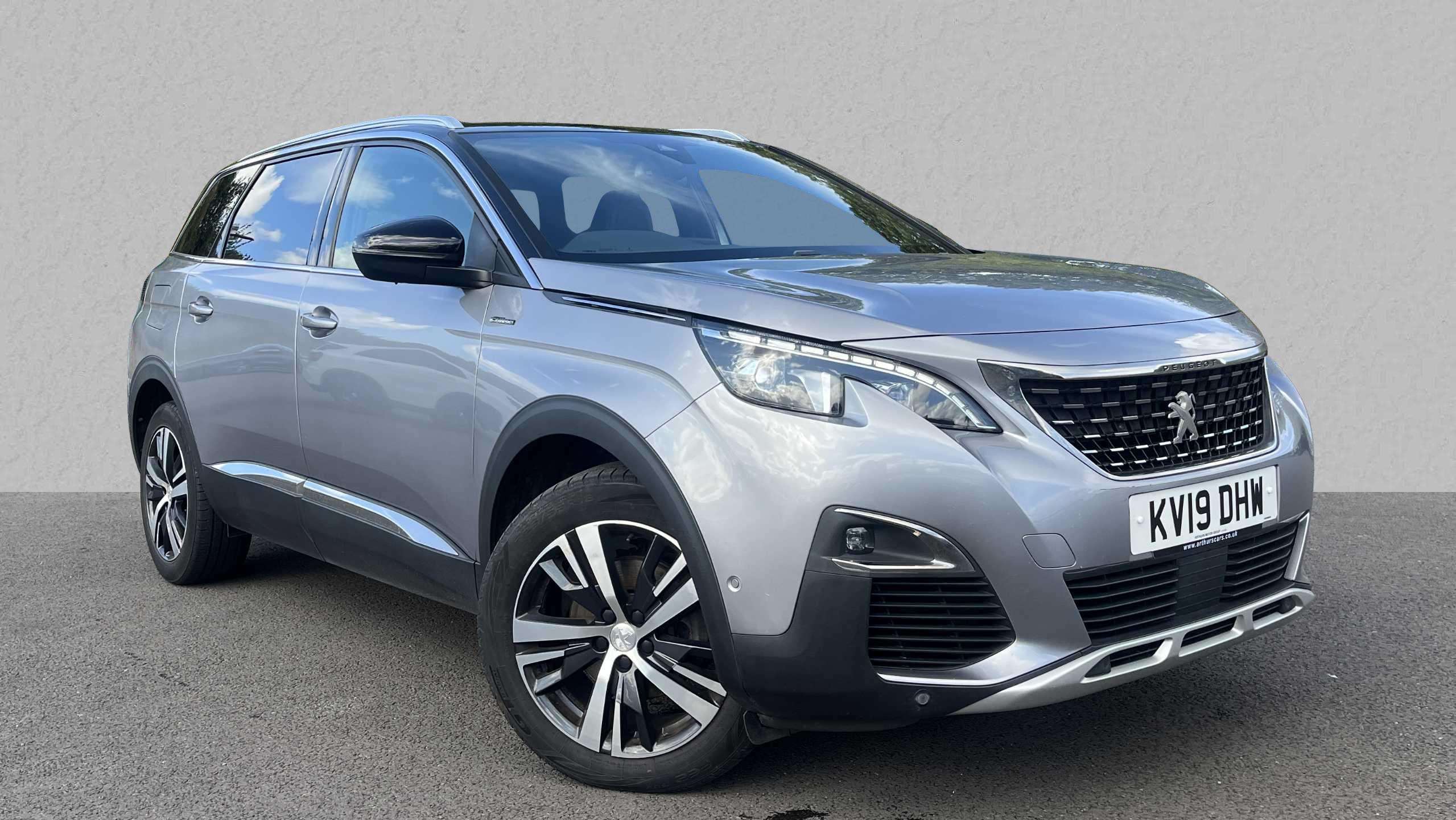 Main listing image - Peugeot 5008