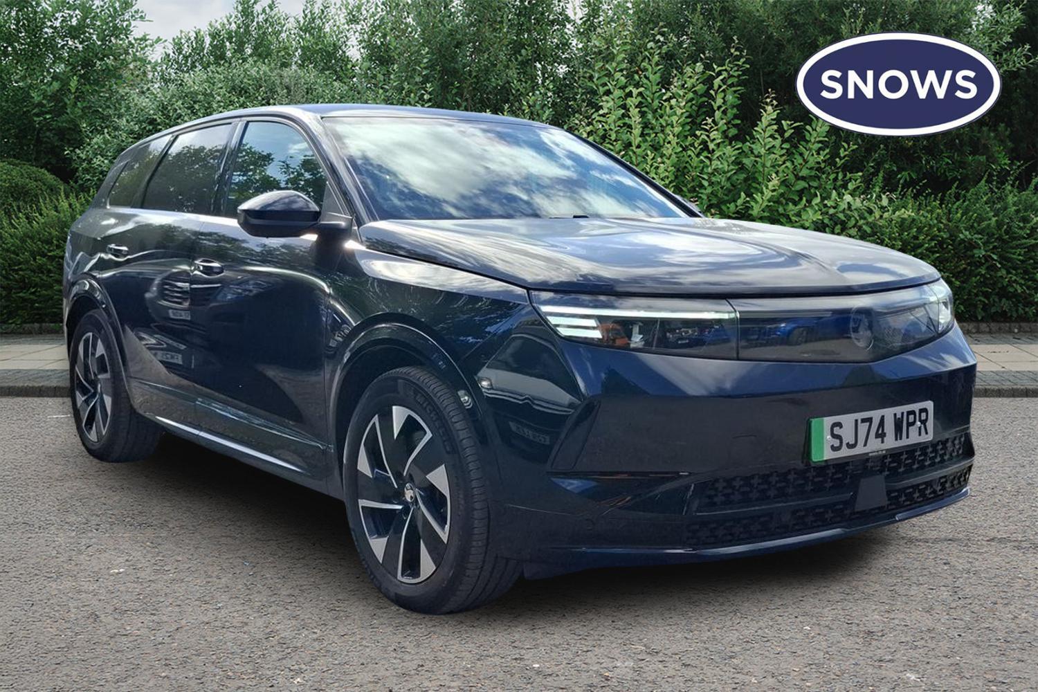 Main listing image - Vauxhall Grandland