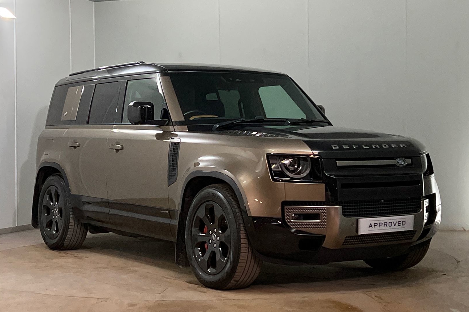 Main listing image - Land Rover Defender