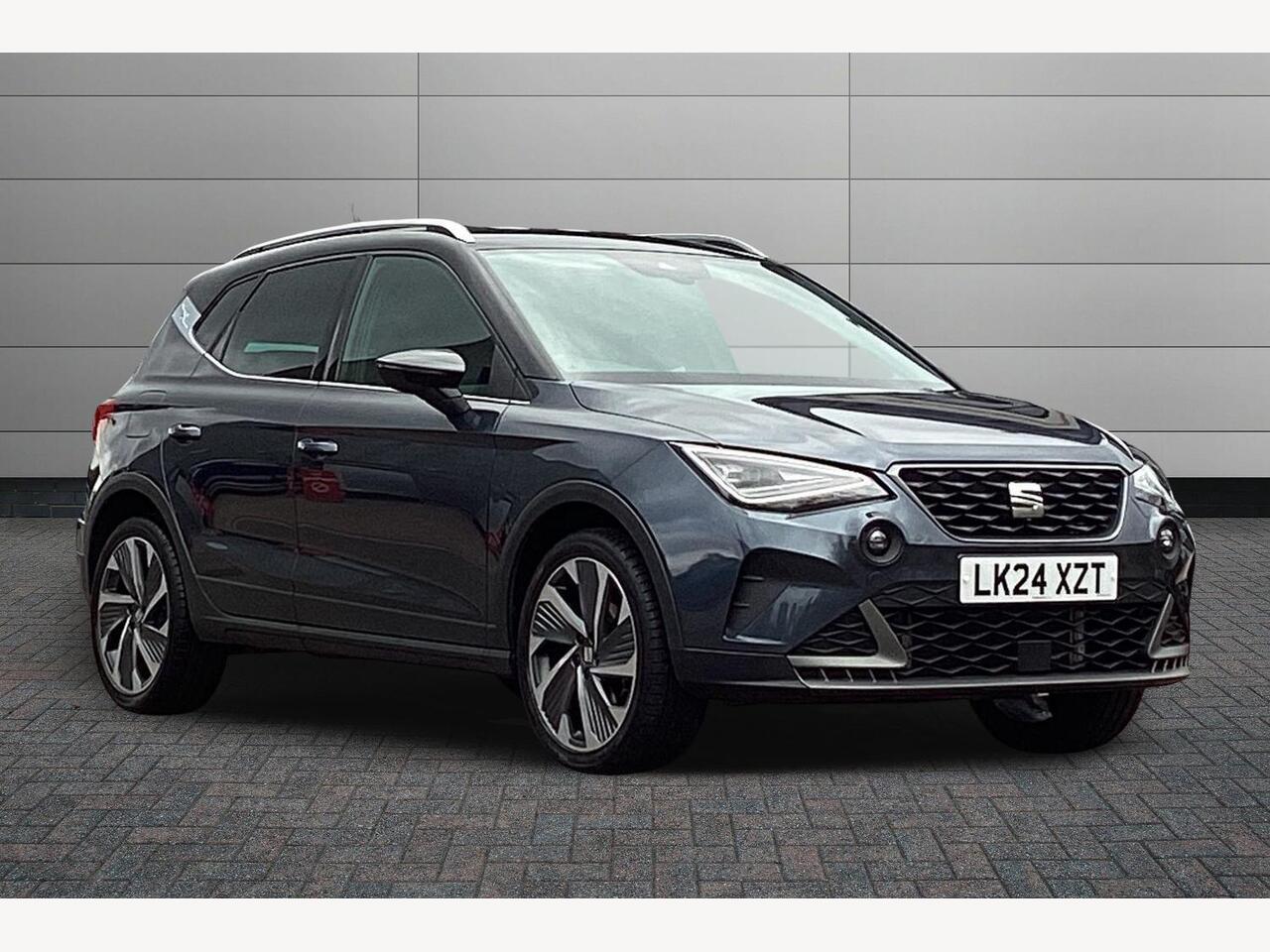 Main listing image - SEAT Arona