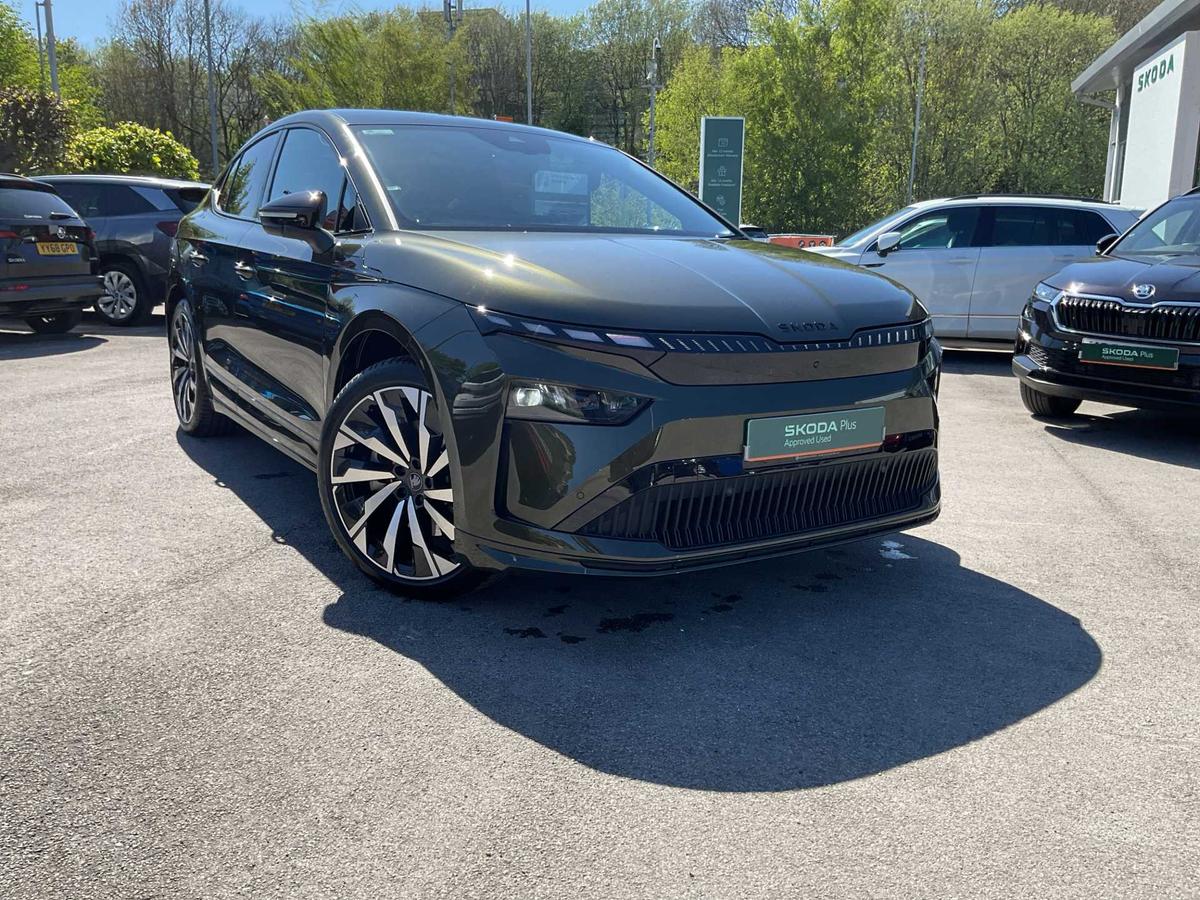 Main listing image - Skoda Enyaq