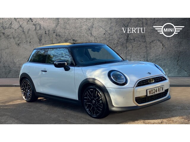 Main listing image - MINI Hatchback