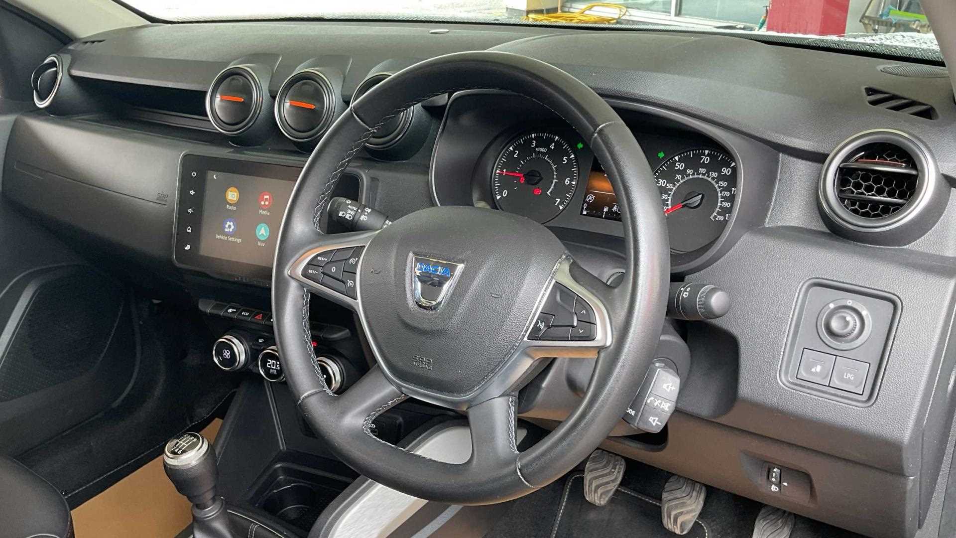 Main listing image - Dacia Duster