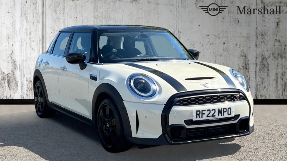 Main listing image - MINI Hatchback