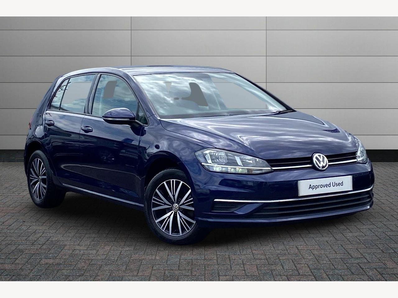Main listing image - Volkswagen Golf