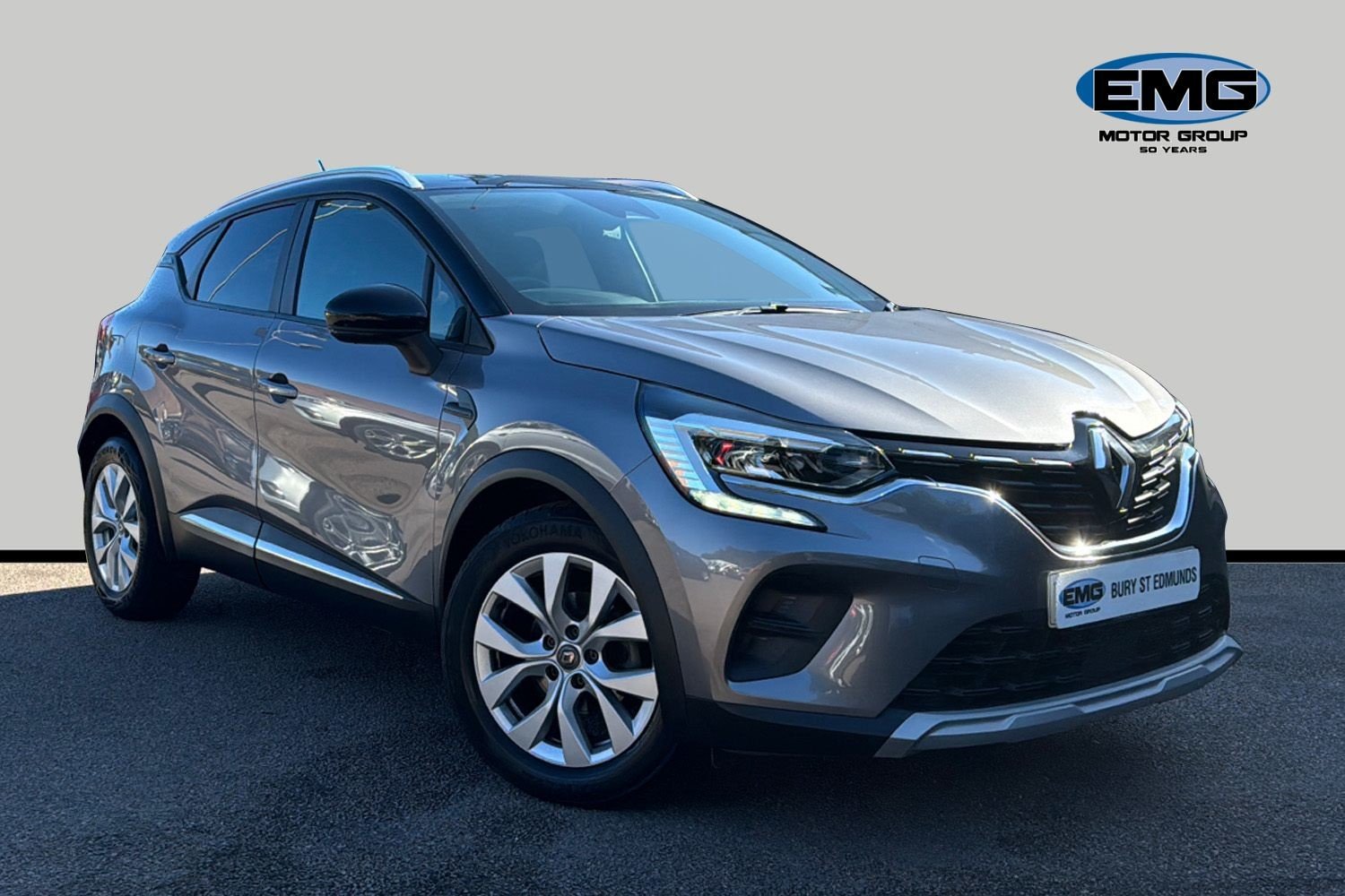 Main listing image - Renault Captur