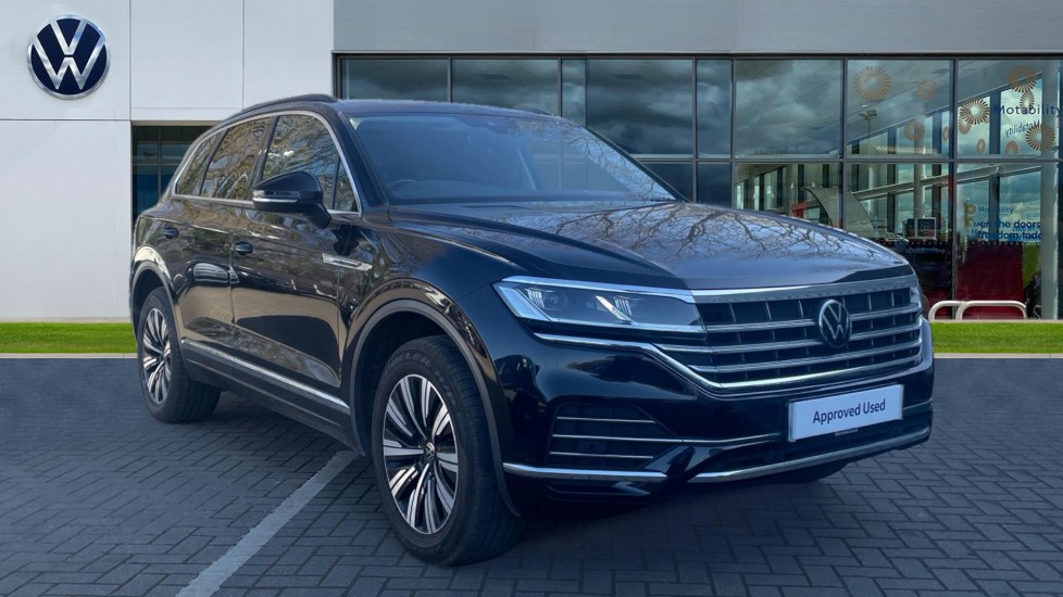 Main listing image - Volkswagen Touareg