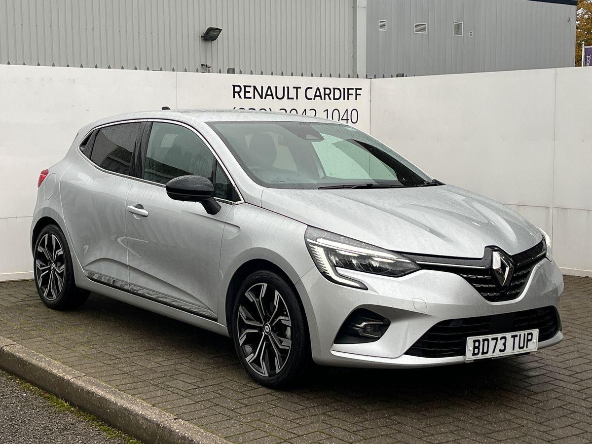 Main listing image - Renault Clio