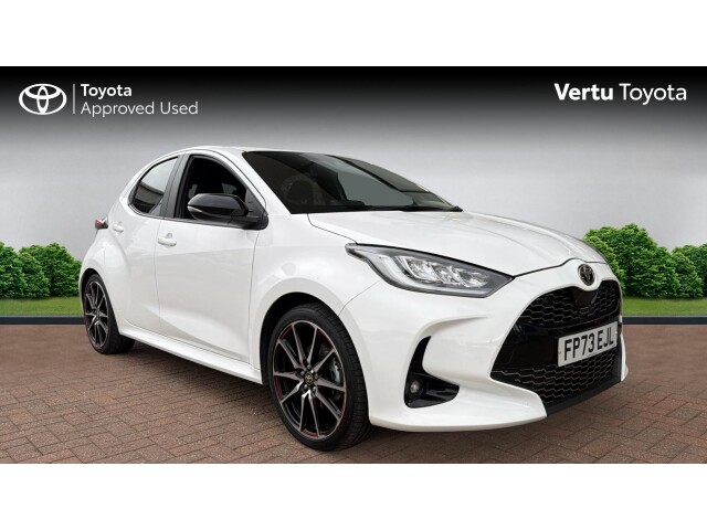 Main listing image - Toyota Yaris
