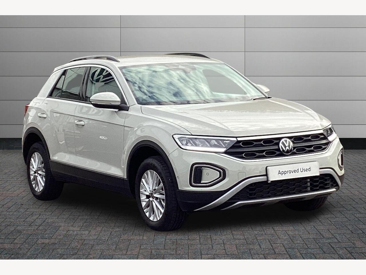 Main listing image - Volkswagen T-Roc