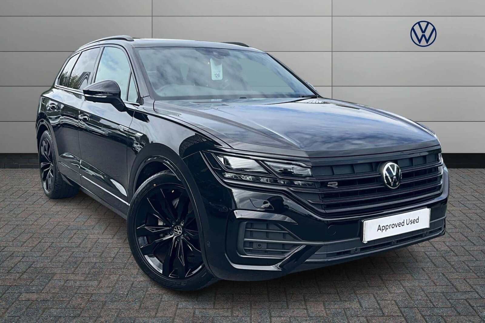 Main listing image - Volkswagen Touareg