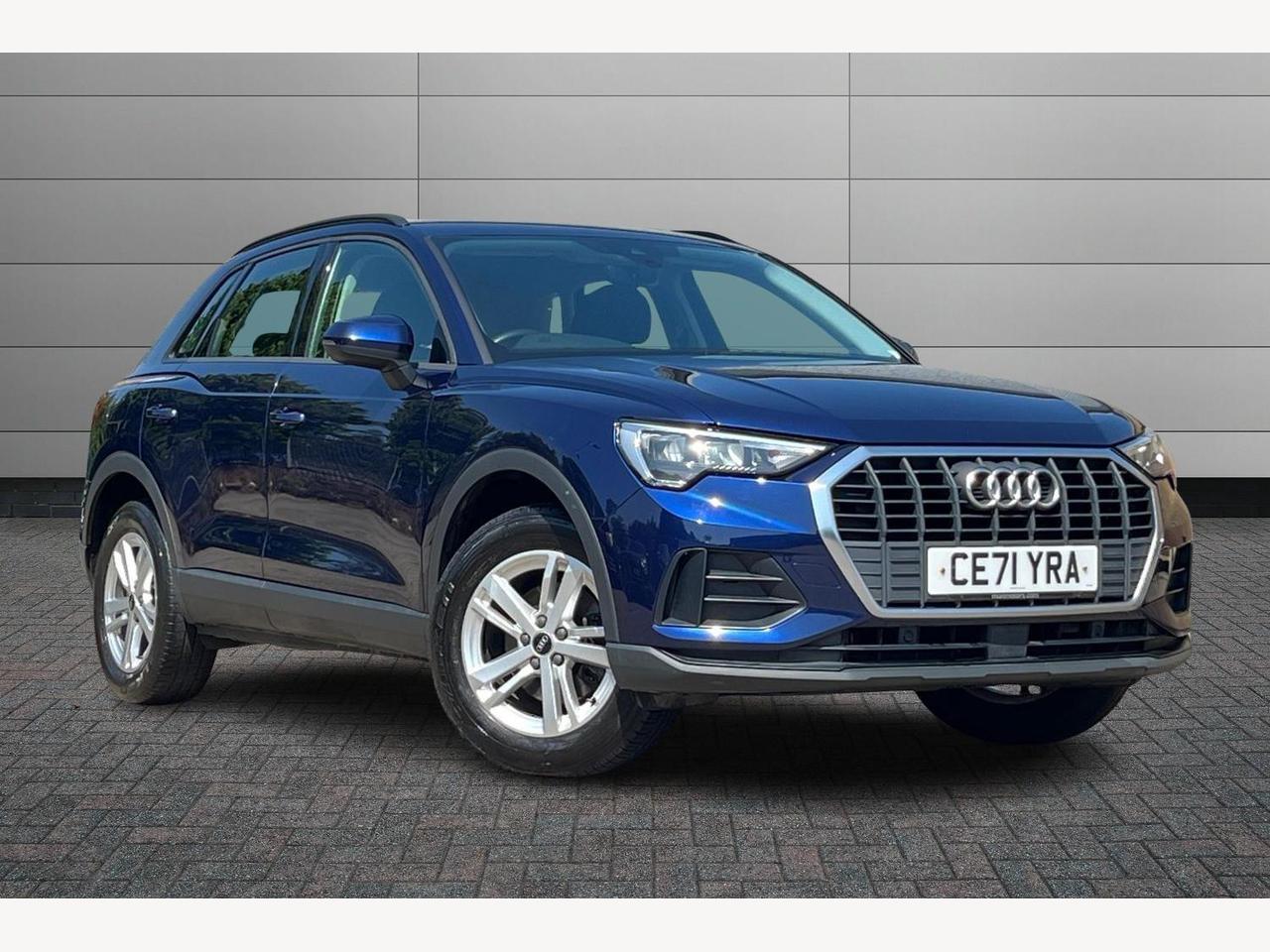 Main listing image - Audi Q3
