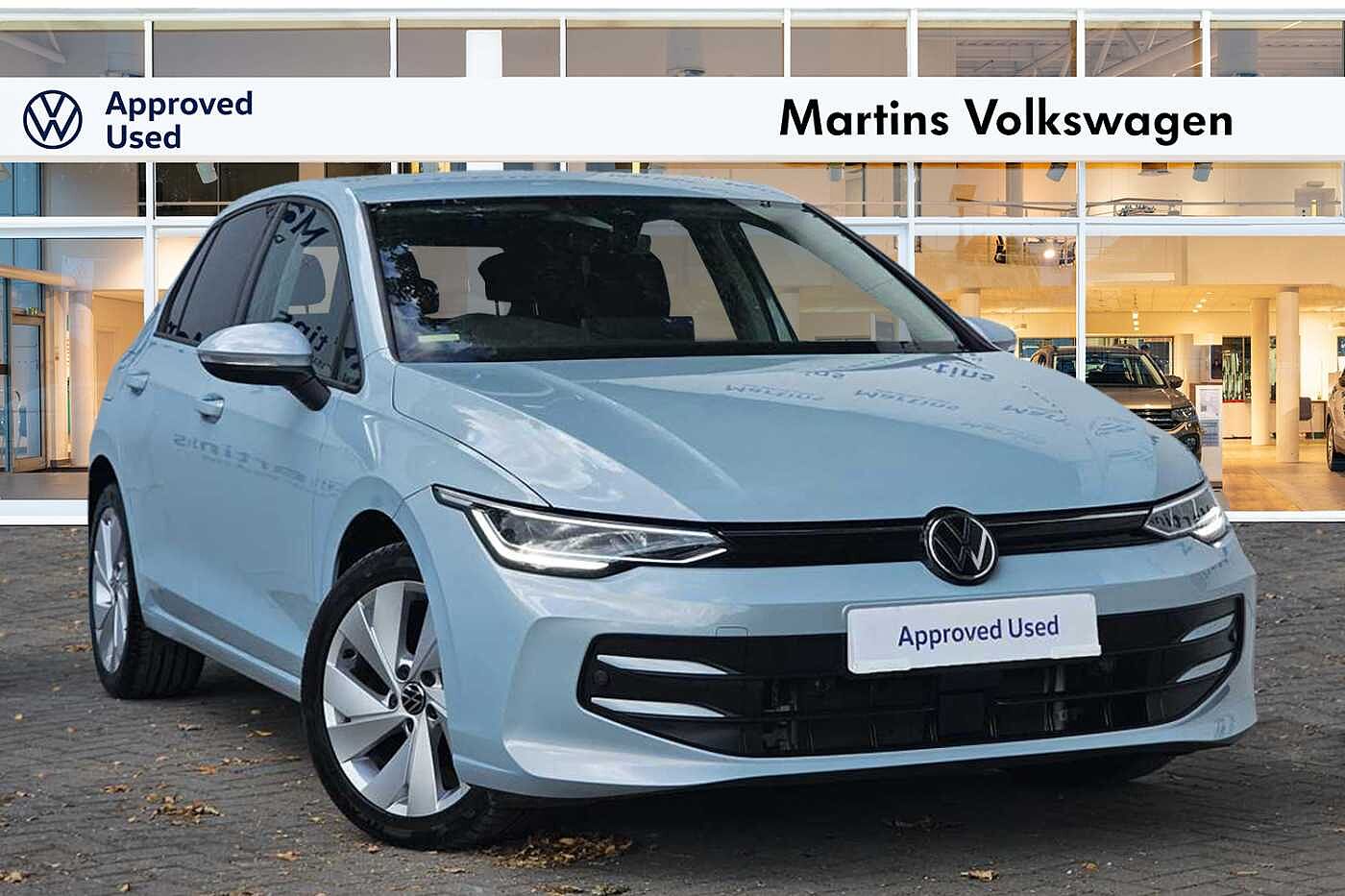 Main listing image - Volkswagen Golf