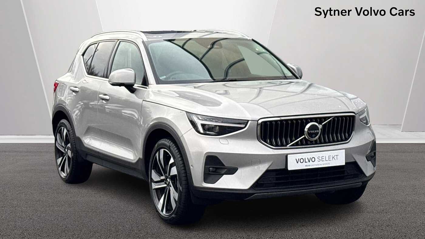 Main listing image - Volvo XC40