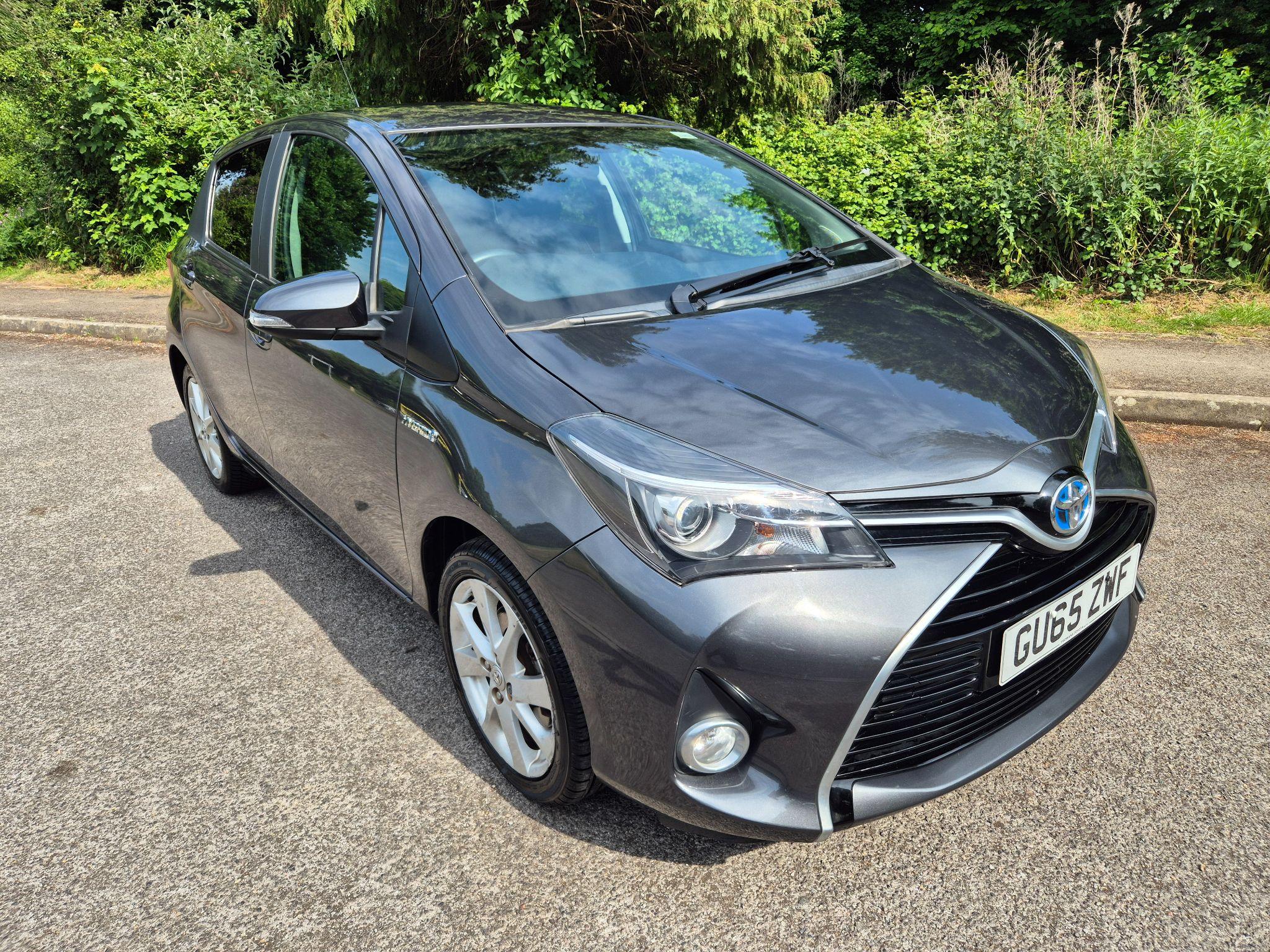 Main listing image - Toyota Yaris