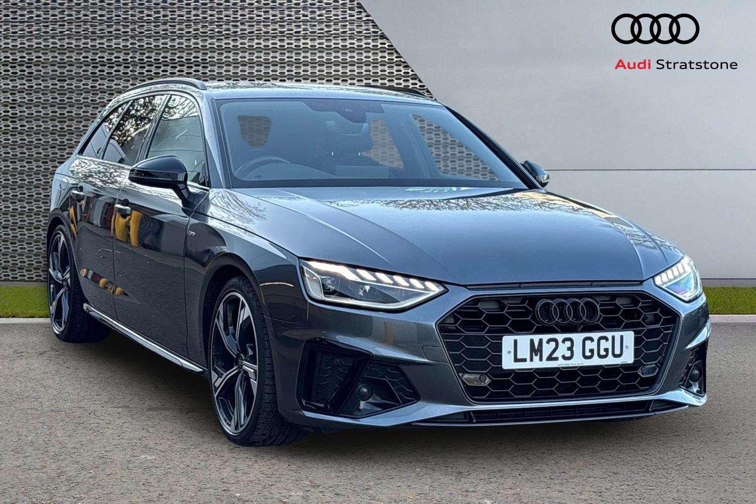 Main listing image - Audi A4 Avant