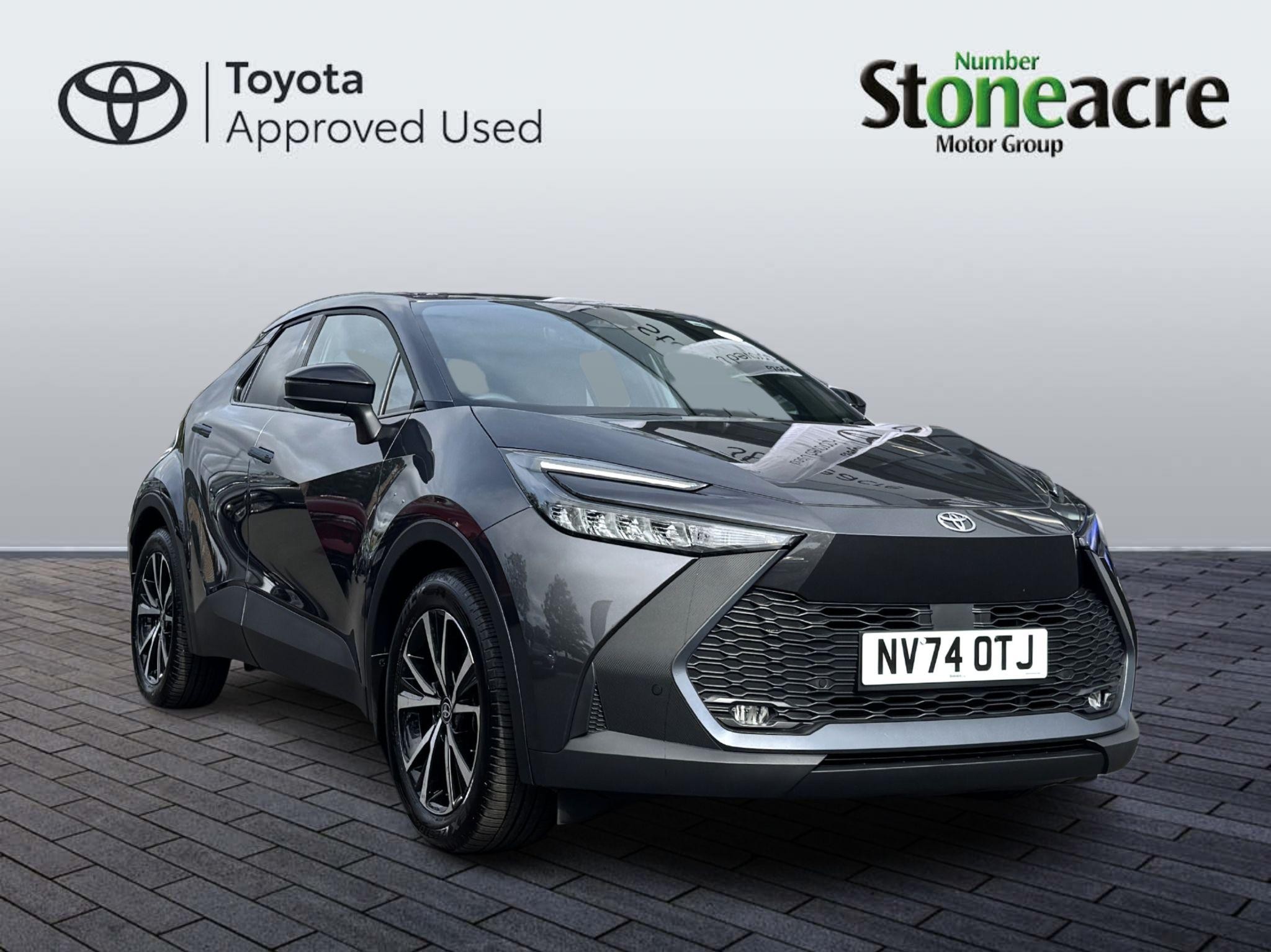 Main listing image - Toyota C-HR