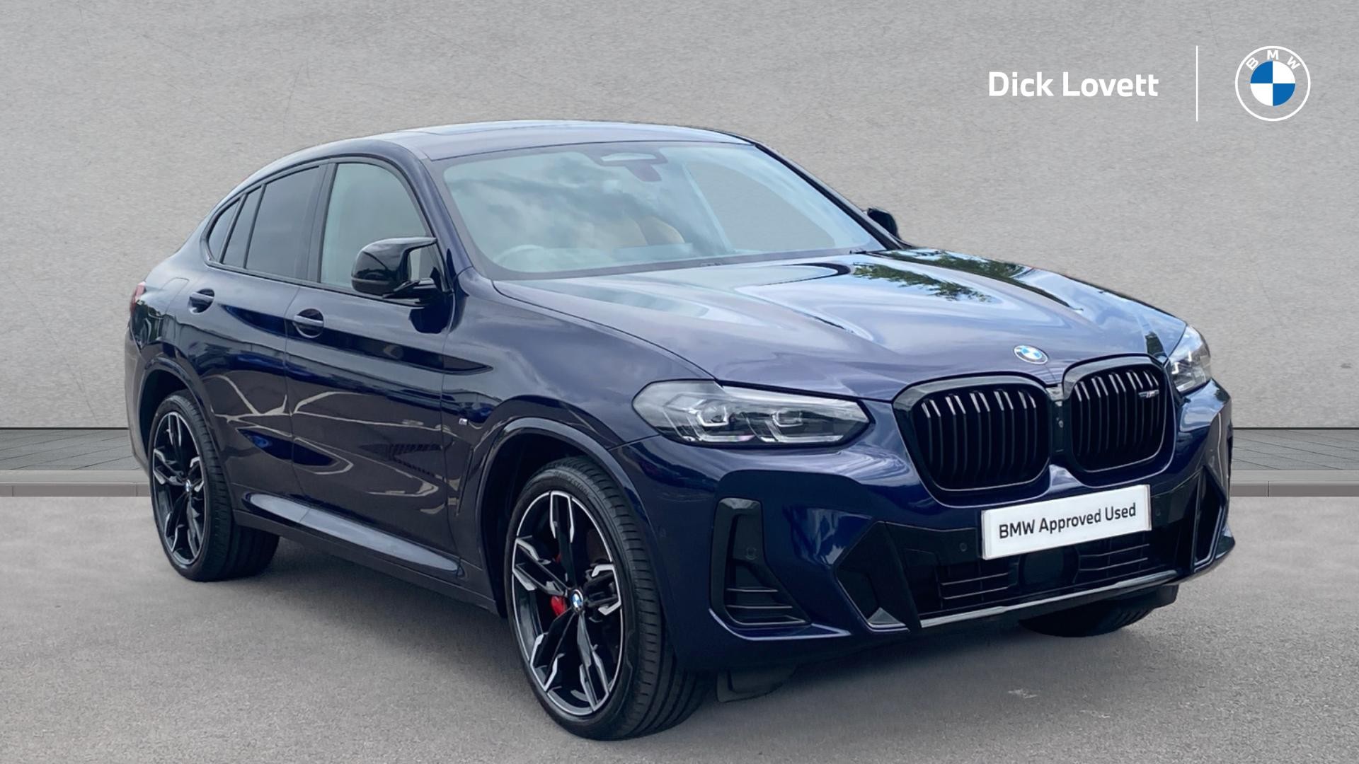 Main listing image - BMW X4