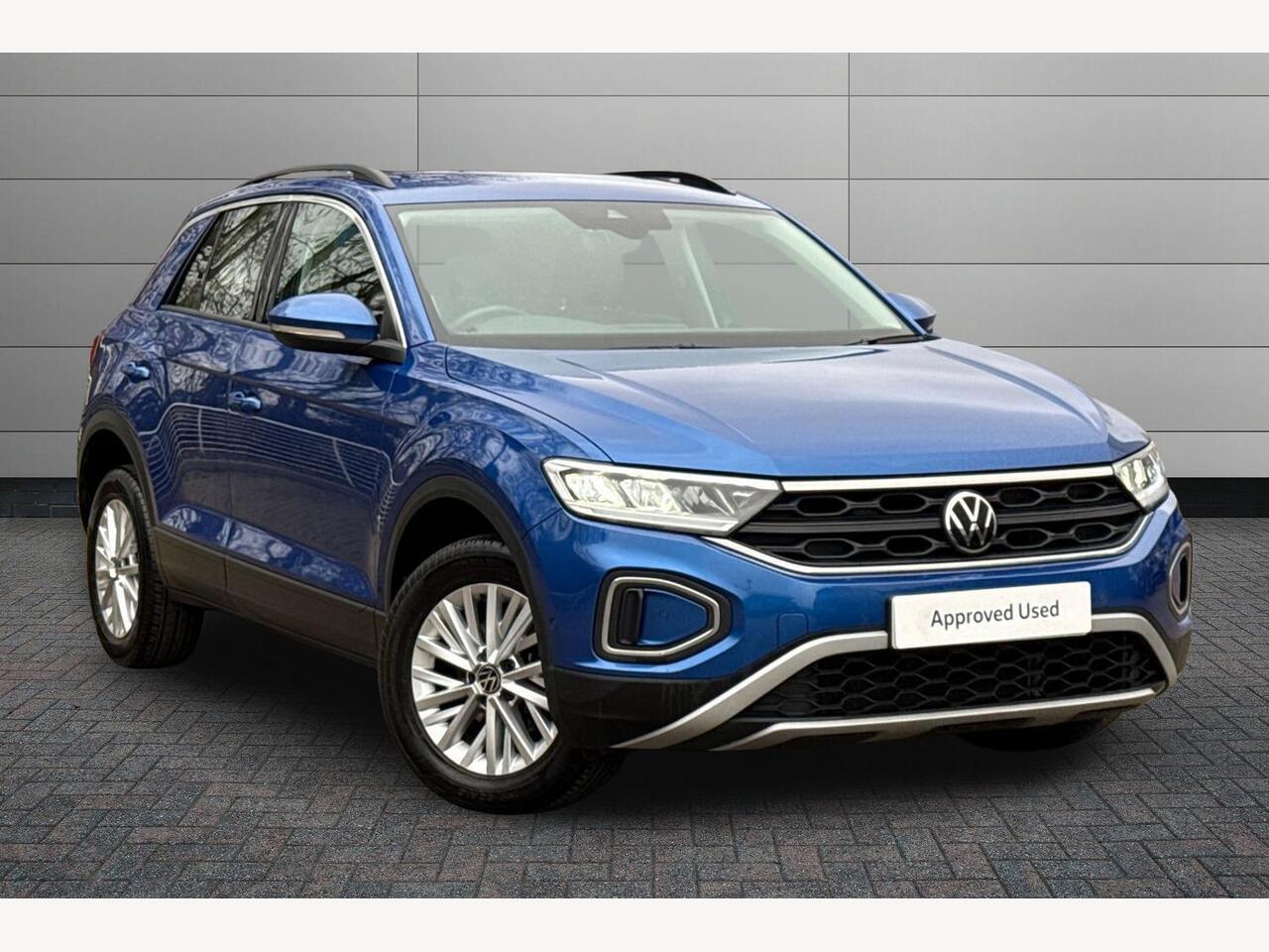 Main listing image - Volkswagen T-Roc
