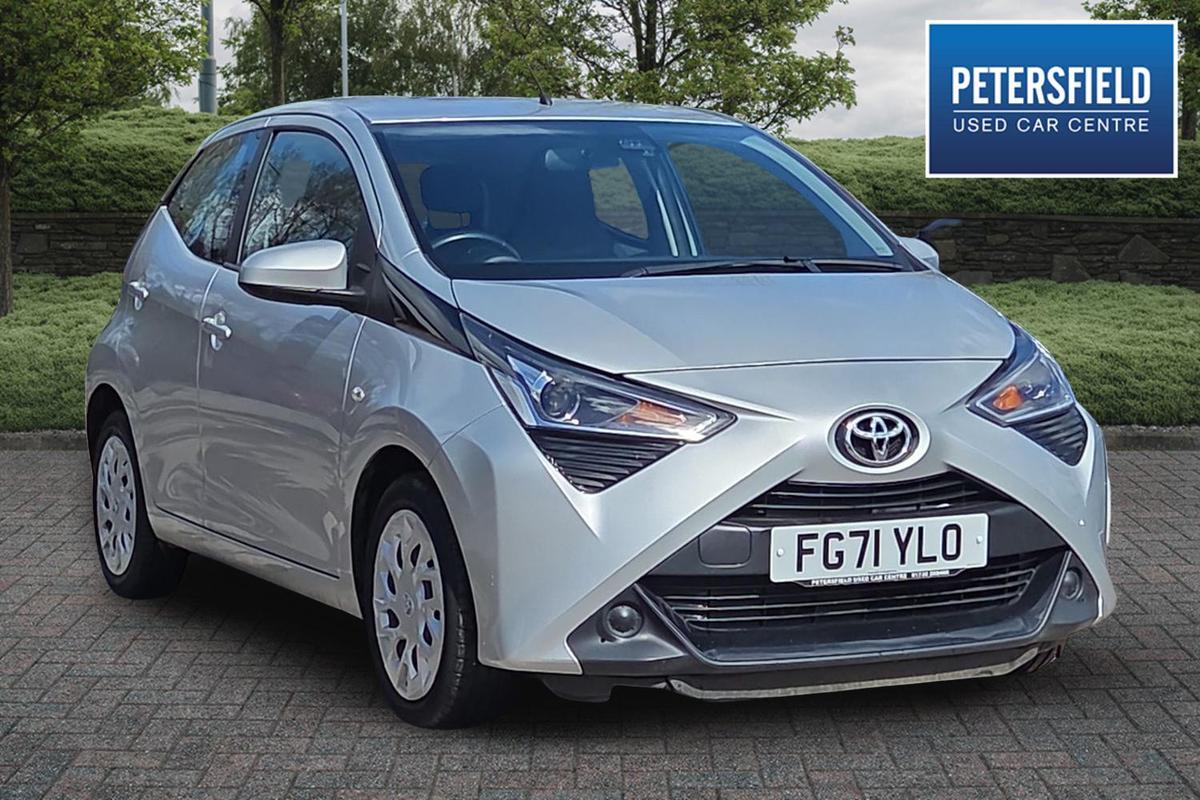 Main listing image - Toyota Aygo