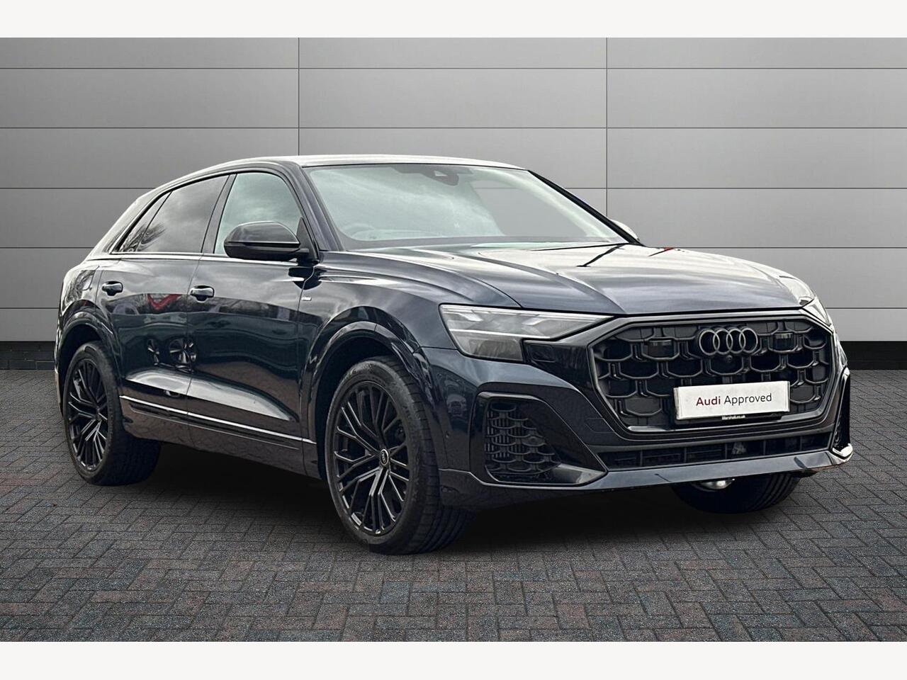 Main listing image - Audi Q8